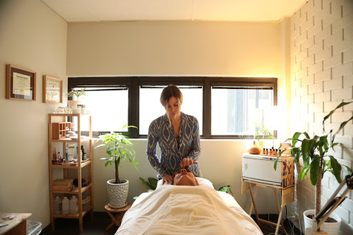 Dr. Teresa Wlasiuk Acupuncture