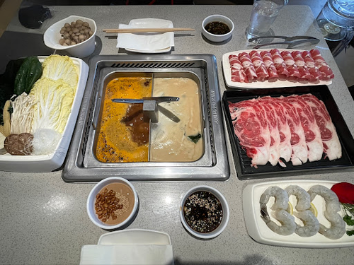 Haidilao Hot Pot Century City