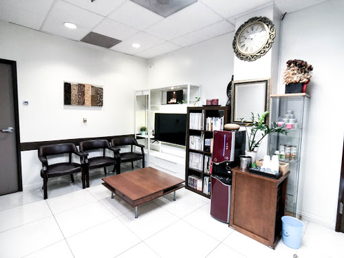 Loma Acupuncture Clinic